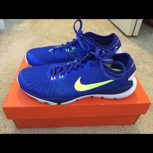 Nike flex supreme trainer 4